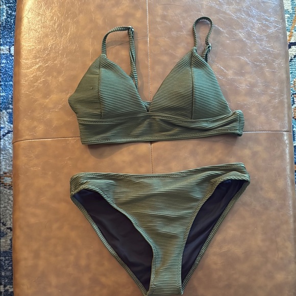 Cupshe Other - Cupshe Olive Ribbed Bikini Set